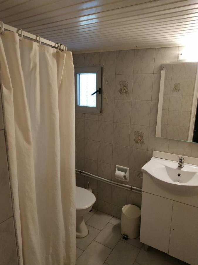 Alexandra Apartment Artemida  Eksteriør billede